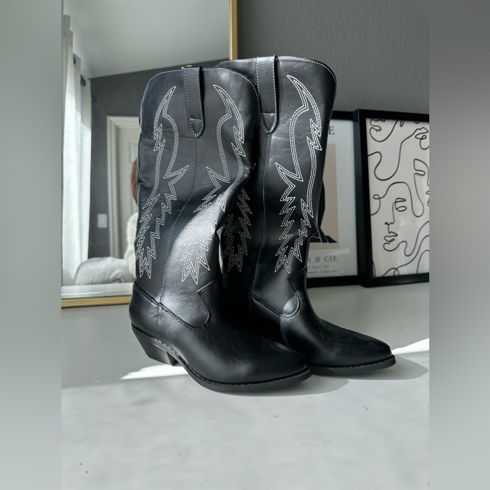 Cowboy boot